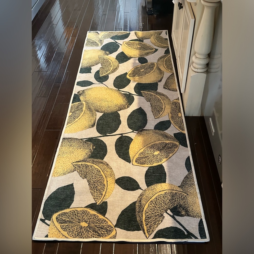 Ruggable 2.5x7 ft runner in excellent shape